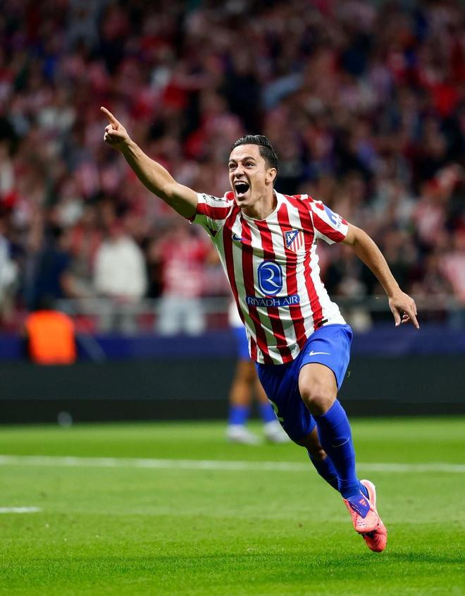 英超战报：利物浦2-1战胜曼联,（英超快讯：利物浦2-1击败曼联）