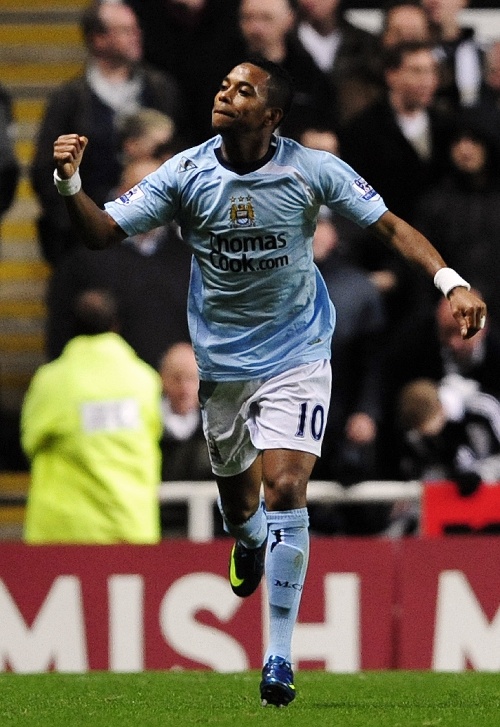 官方：拜仁上诉成功，路易斯-迪亚斯欧冠禁赛从3场减至2场（官方公布：拜仁申诉成功，路易斯-迪亚斯欧冠禁赛由3场降至2场）