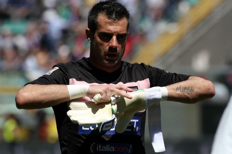 DO：拜仁及多家德甲&英超俱乐部正在关注法鹰中场拉尔森（拜仁在内的多家德甲与英超俱乐部关注法鹰中场拉尔森）