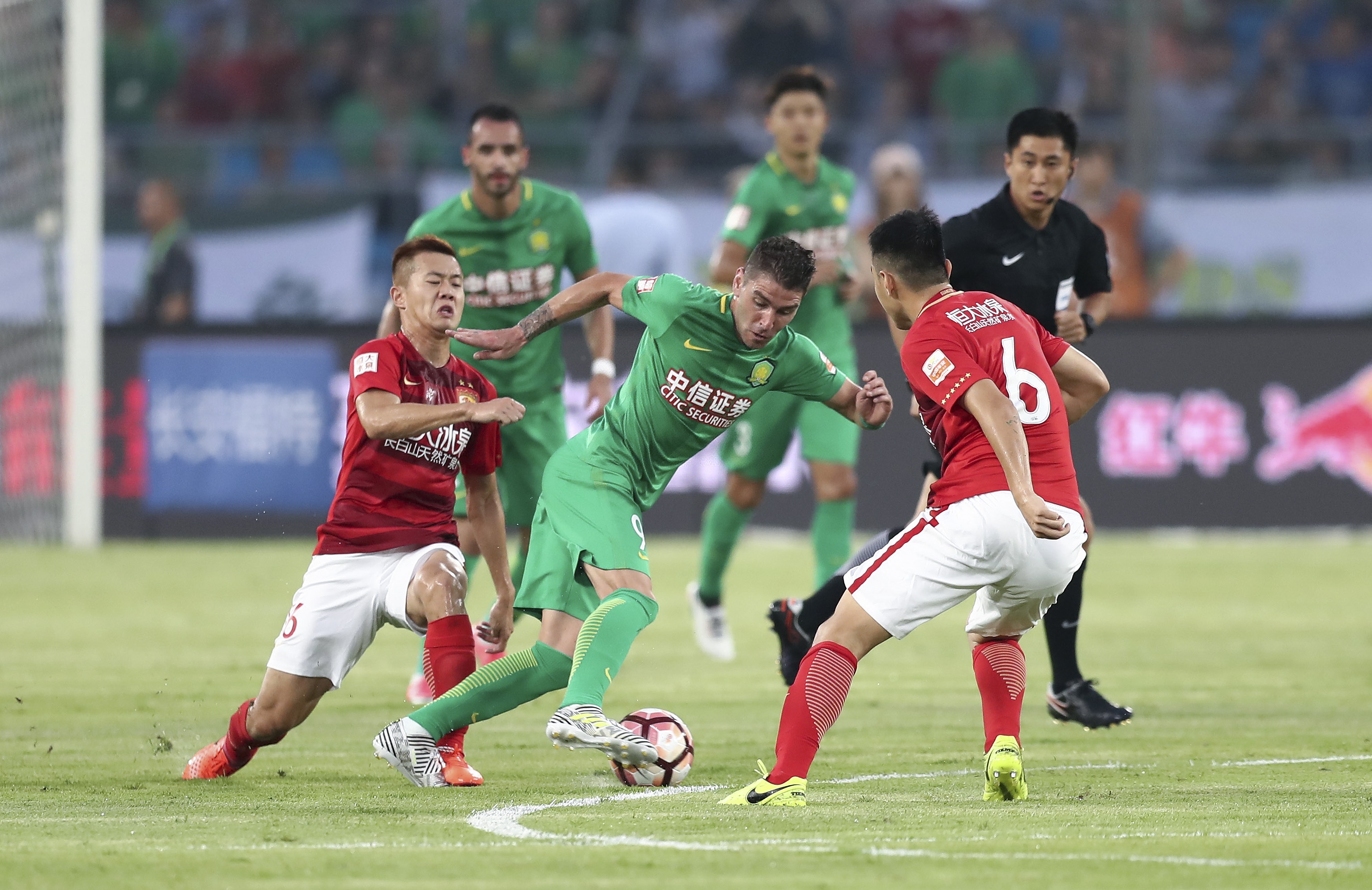 柔佛VS上海海港、布里兰VS江原FC精彩分析与比分预测